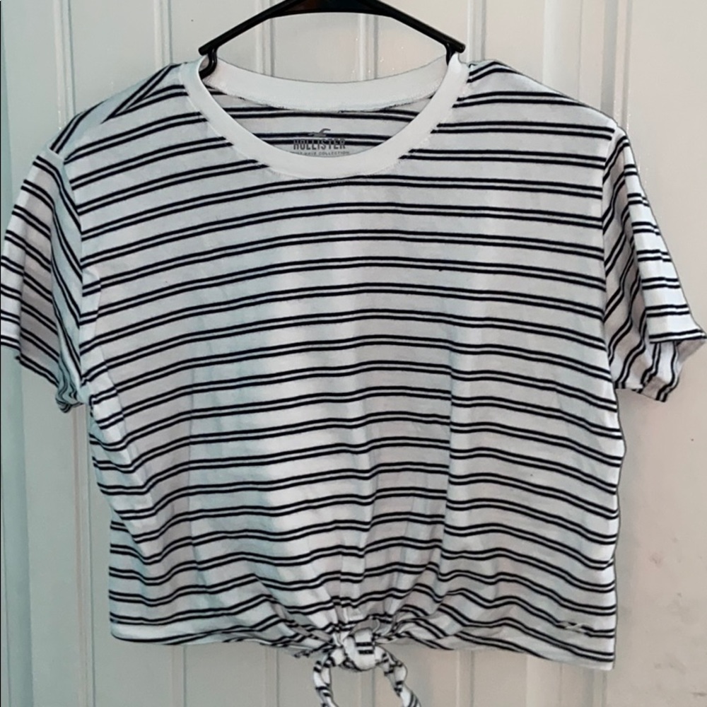 Hollister shirt